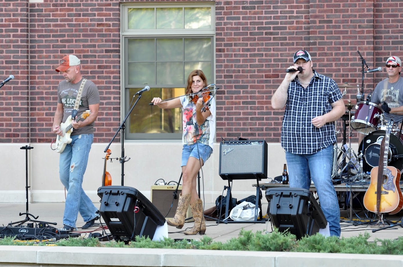 Fridays on the Green  2013 - Suburban Cowboys- August 16